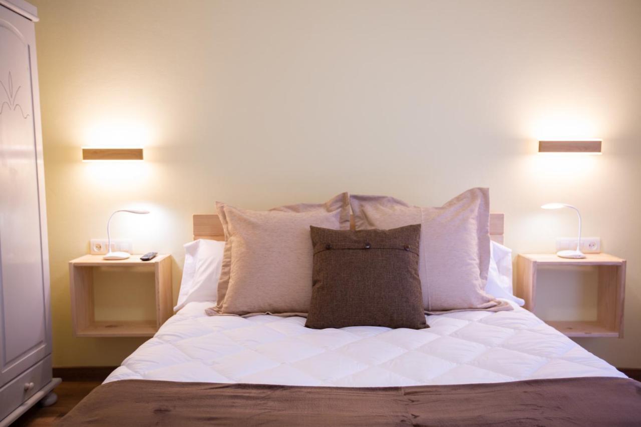 La Casona De Cardes Hotel Onís Екстериор снимка