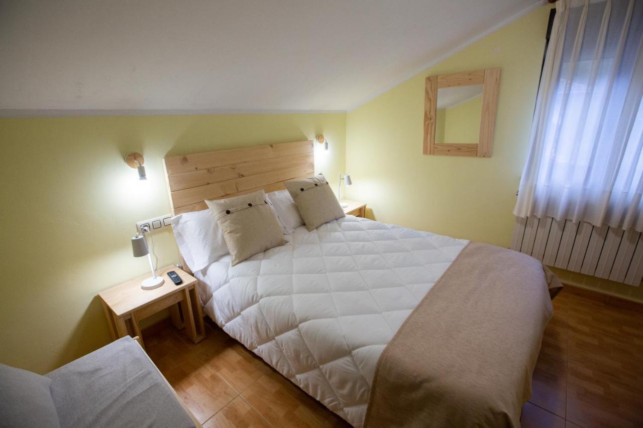 La Casona De Cardes Hotel Onís Екстериор снимка