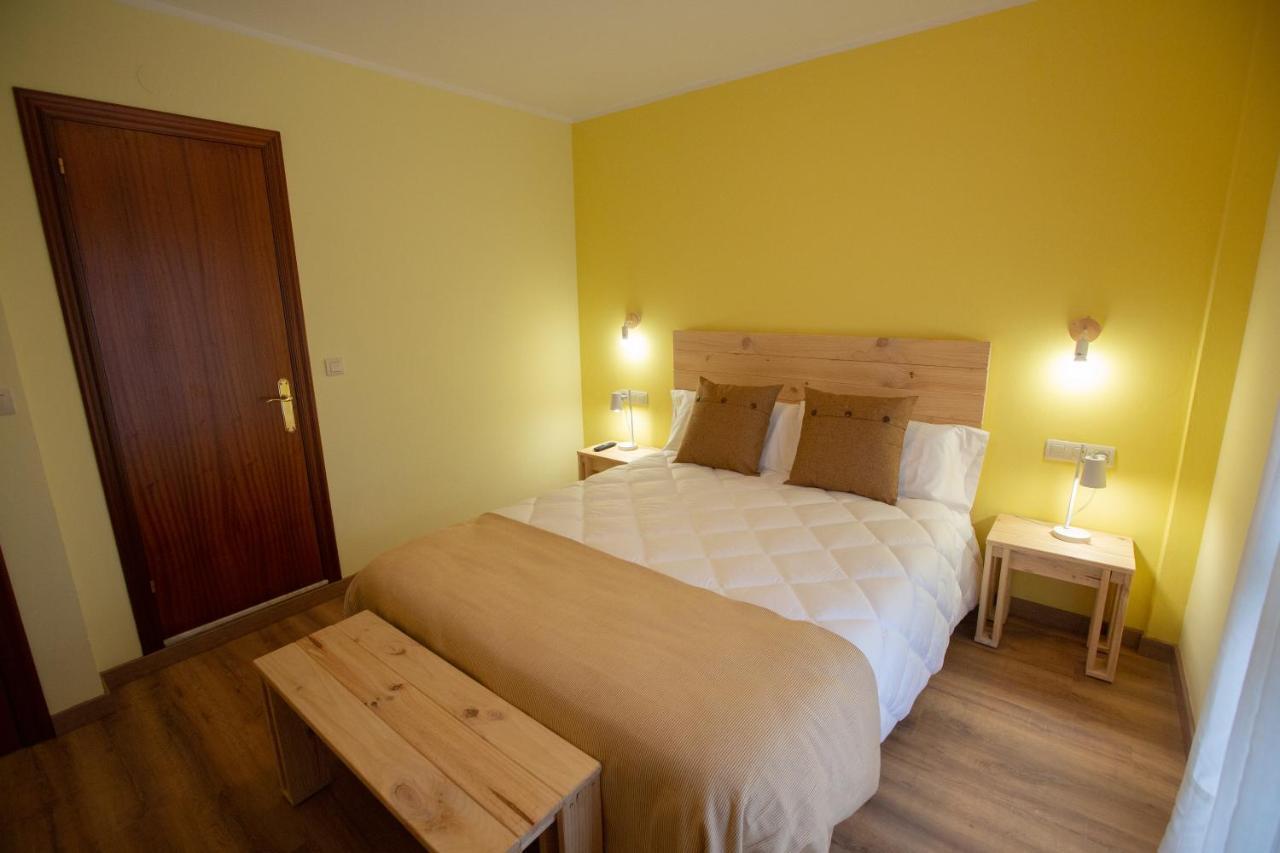 La Casona De Cardes Hotel Onís Екстериор снимка