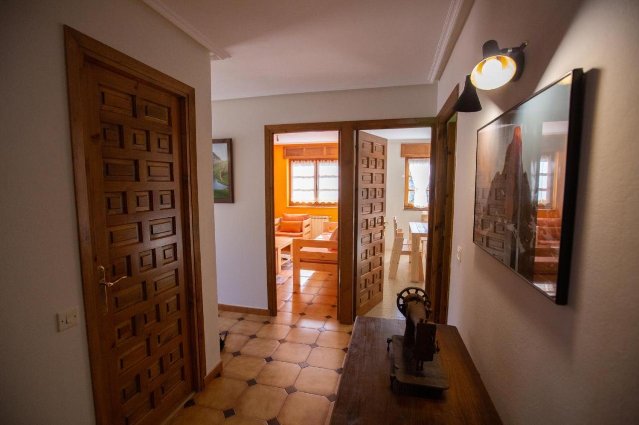 La Casona De Cardes Hotel Onís Екстериор снимка