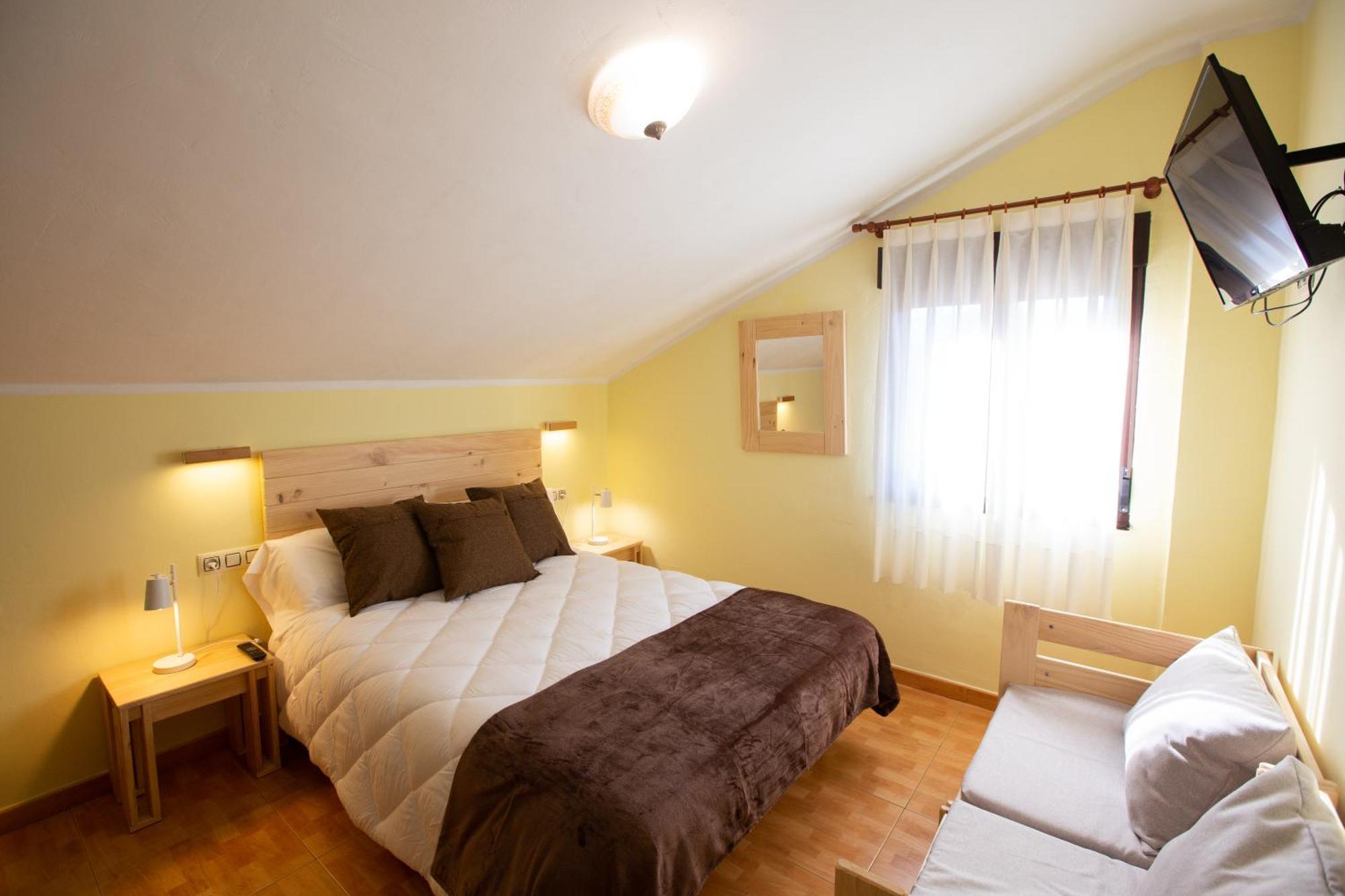 La Casona De Cardes Hotel Onís Екстериор снимка